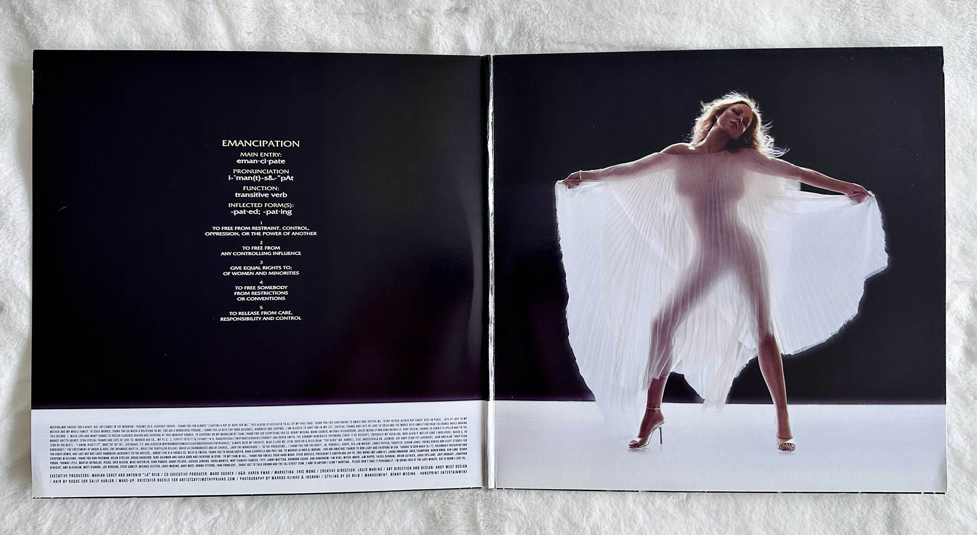 Mariah Carey - The Emancipation of Mimi inside cover